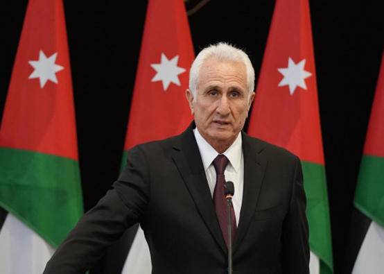 عويس: عدد طلاب الطب يدعو لقرع جرس الانذار