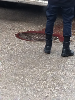 دماء من المنهل إلى الشارع.. شخص يتسبب بذعر في إربد!