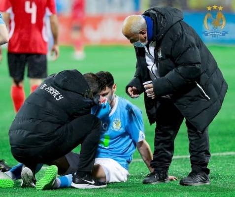 إصابة انس بني ياسين بكسر في الأنف