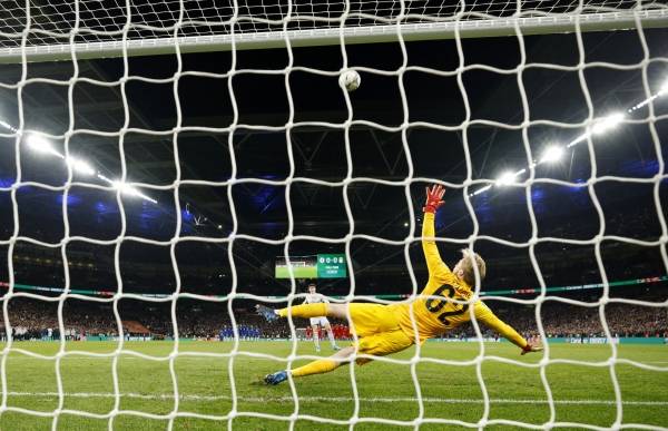 أطول 5 ركلات ترجيح في تاريخ كرة القدم .. إحدى المباريات شهدت 48 ضربة ودخلت موسوعة غينيس