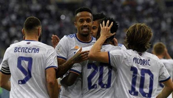 ليس هالاند أو مبابي.. ريال مدريد يقترب من التعاقد مع الدبابة