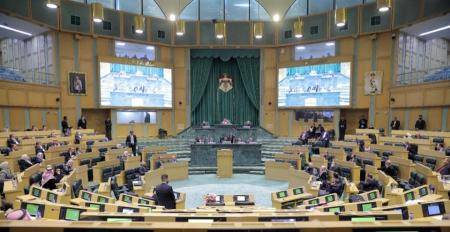 النواب يناقش معدل قانون بنك تنمية المدن والقرى