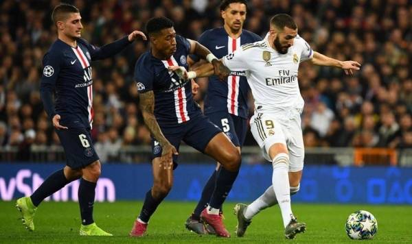 عمدة مارسيليا يشمت في خروج باريس