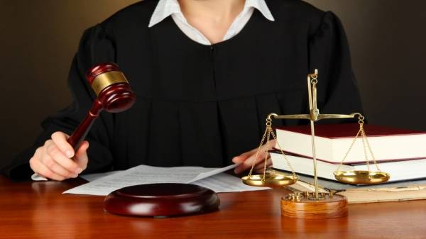 253 قاضية يرفعن نسبة تمثيل النساء في القضاء الأردني إلى 27