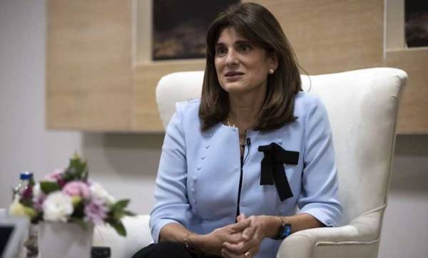 الأميرة دينا مرعد: جدة زوجي التركية رائدة الحركة الفنية في الأردن