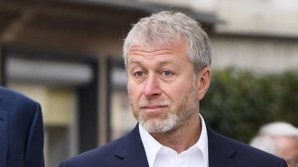 رابطة الدوري الإنجليزي تعزل أبراموفيتش