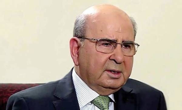 المصري عن عنق الزجاجة: “طويل مش راضي يخلص”