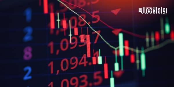 «تأثير أحمر الشفاه».. والأزمات الاقتصادية