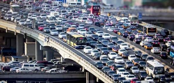 ولد يعطل بلد .. فلماذا يا هذا !!