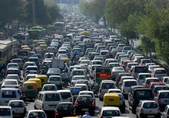 لليوم الثاني .. ازدحامات خانقة في شوارع العاصمة