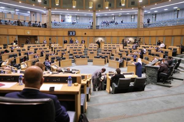 اخبار البلد تكشف السبب الرئيسي للإستقالات الجماعية في لجنة الصحة النيابية