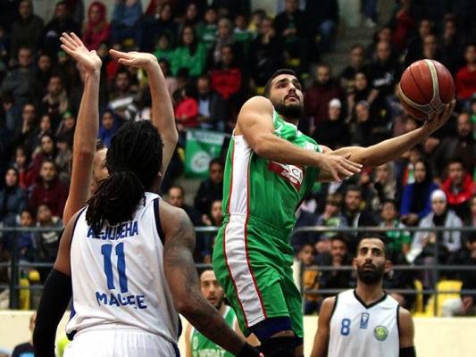 بفارق 53 نقطة .. فوز عريض لسلة الوحدات على الجبيهة