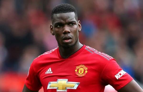 هجوم بوجبا على اليونايتد يسيطر على الصحف الإنجليزية