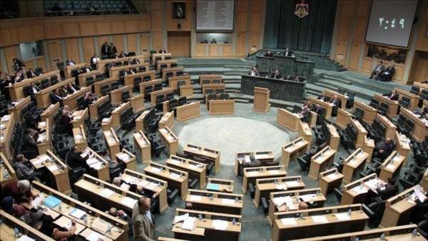 النواب يطالبون بالغاء الإمتحان التنافسي في ديوان الخدمة  وثيقة