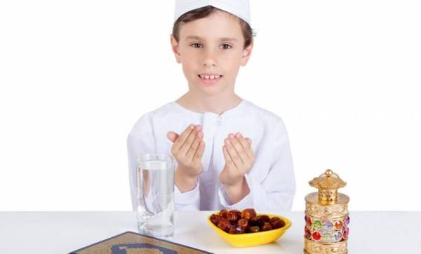 الإفتاء توضح بشأن صيام الأطفال