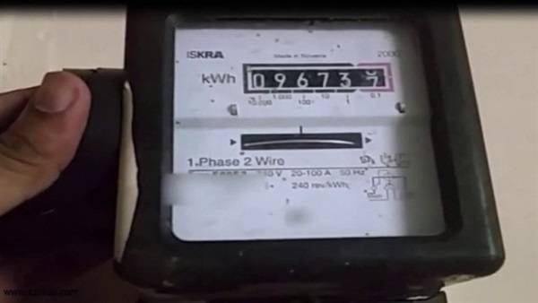 لماذا تُصر الحكومة على التسجيل لدعم الكهرباء؟