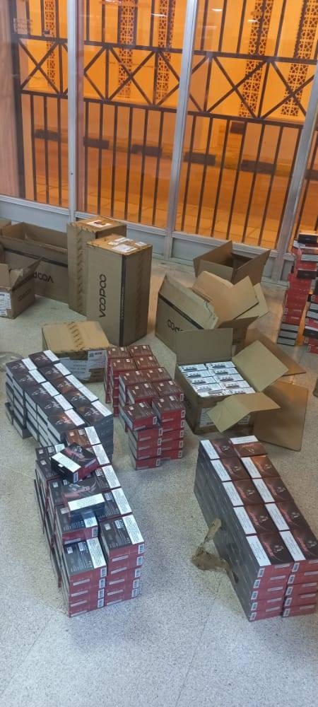 الجمارك الأردنية تحبط تهريب سجائر إلكترونية