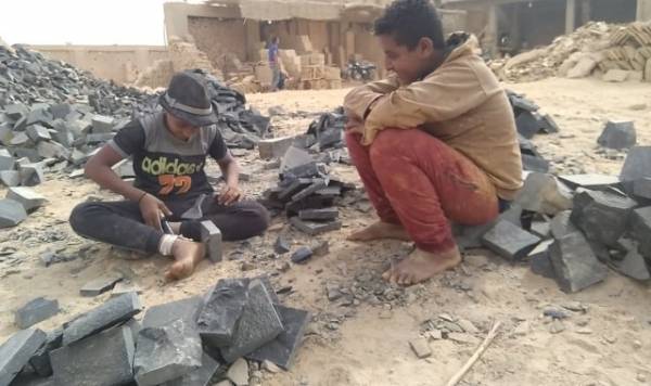 الافتاء توضح حول الإفطار لمن يعمل بالأعمال الشاقة