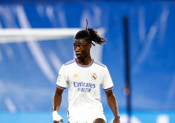 كامافينجا على رأس تشكيلة ريال مدريد المتوقعة أمام إشبيلية