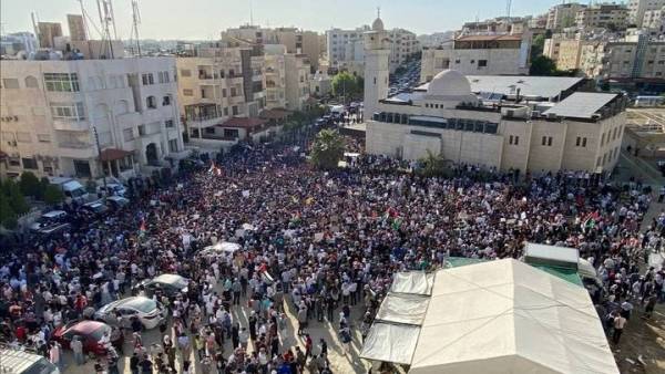 الكالوتي يعود للأضواء .. لهجة جديدة تطالب بطرد السفير والنواب يستغربون عدم تفعيل أوارق القوة