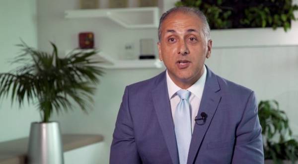 وزير البيئة يدعوا الاردنيين إلى إغلاق الشبابيك والأبواب