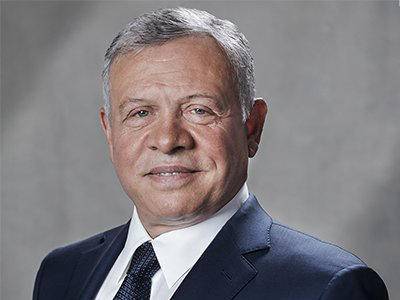 الملك : كل عام وأسرتنا الأردنية الواحدة بخير وصحة