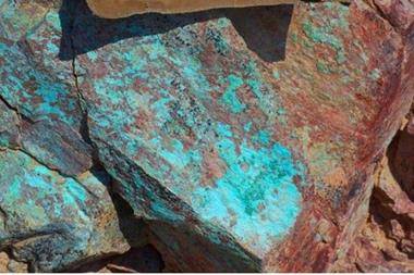 مذكرتا تفاهم لاستكشاف النحاس والذهب قريبا