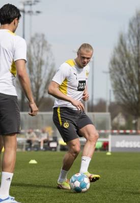 بايرن ميونخ ينهي الجدل حول موقفه من صفقة هالاند