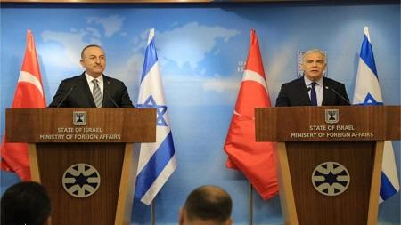تركيا: التطبيع مع إسرائيل يساهم في حل الصراع
