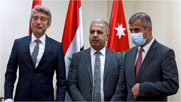 أسباب تأخر مشروع إمداد الطاقة الأردني السوري اللبناني