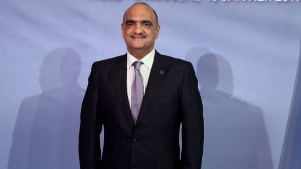 الخصاونة: مخزون القمح يكفي 14 شهرا.. والشعير 9 أشهر