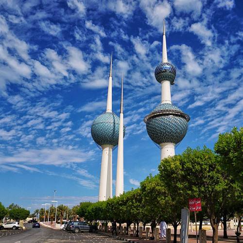 فقدوا كل شيء في الغربة.. الكويت تُرحّل عائلة أردنية رغم سريان الإقامة!!