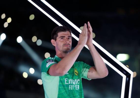 صدق أو لاتصدق .. كورتوا خاض نهائي دوري الأبطال مصابا !!