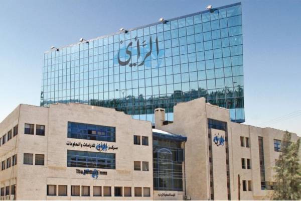 (في عيدها الـ52).. هل يجب مواراة جثمان جريدة الراي الى الثرى؟