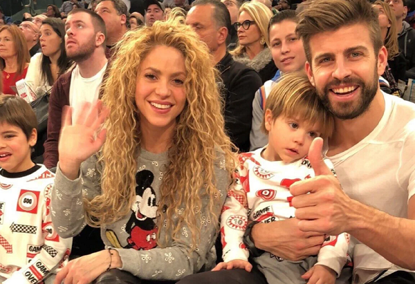 بسبب الخيانة .. بيكيه وشاكيرا يعلنان الانفصال رسمياً !ّ