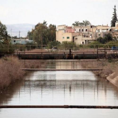 تحقيق بالعثور على جثة خمسينية في قناة الملك عبدالله