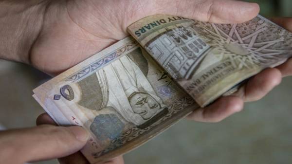 46 من الأسر الأردنية مدينة بقروض