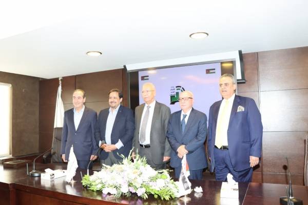 بحضور الكسبي .. مستثمري الإسكان تقيم حفل مباركة للخضيري والزعبي وغوشة