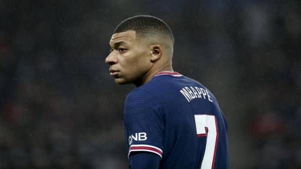 ما هو هدف النجم الفرنسي مبابي في الموسم المقبل مع فريقه باريس سان جيرمان؟