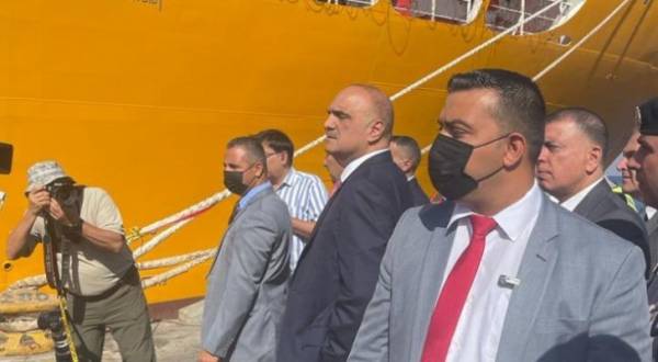 الخصاونة من العقبة: لم يعد هناك أي خطر