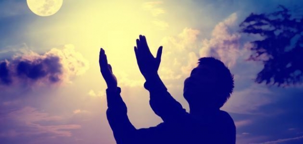 عجائب الصلاة على النبي يوم الجمعة بالعشر من ذي الحجة