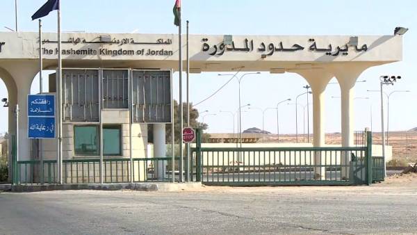 600 حاج أردني يصلون المملكة