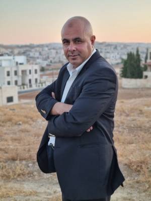 عمر شاهين .. مبارك دخول القفص الذهبي