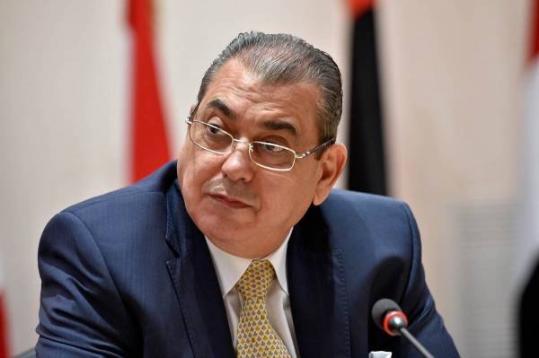 نائل الكباريتي.. وليمة مباغتة اعتبرها الخصوم بداية الحملة الانتخابية