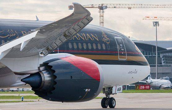 الملكية الأردنية توضح حول تأخير الرحلات