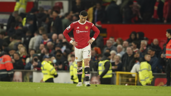 خيبة أمل جديدة لـالدون.. ماذا حدث في جلسة رونالدو ومانشستر يونايتد؟