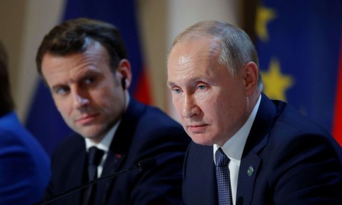 الكرملين: لا تواصل بين بوتين وماكرون لأن فرنسا بلد غير صديق