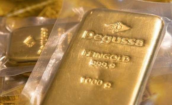 الذهب ينخفض إلى 1790.40 دولار للأوقية