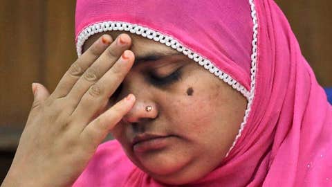 الهند تطلق سراح 11 هندوسيا ادينوا باغتصاب جماعي لامرأة مسلمة