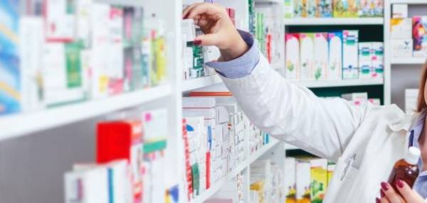 الصيدلة من التخصصات الراكدة في الأردن